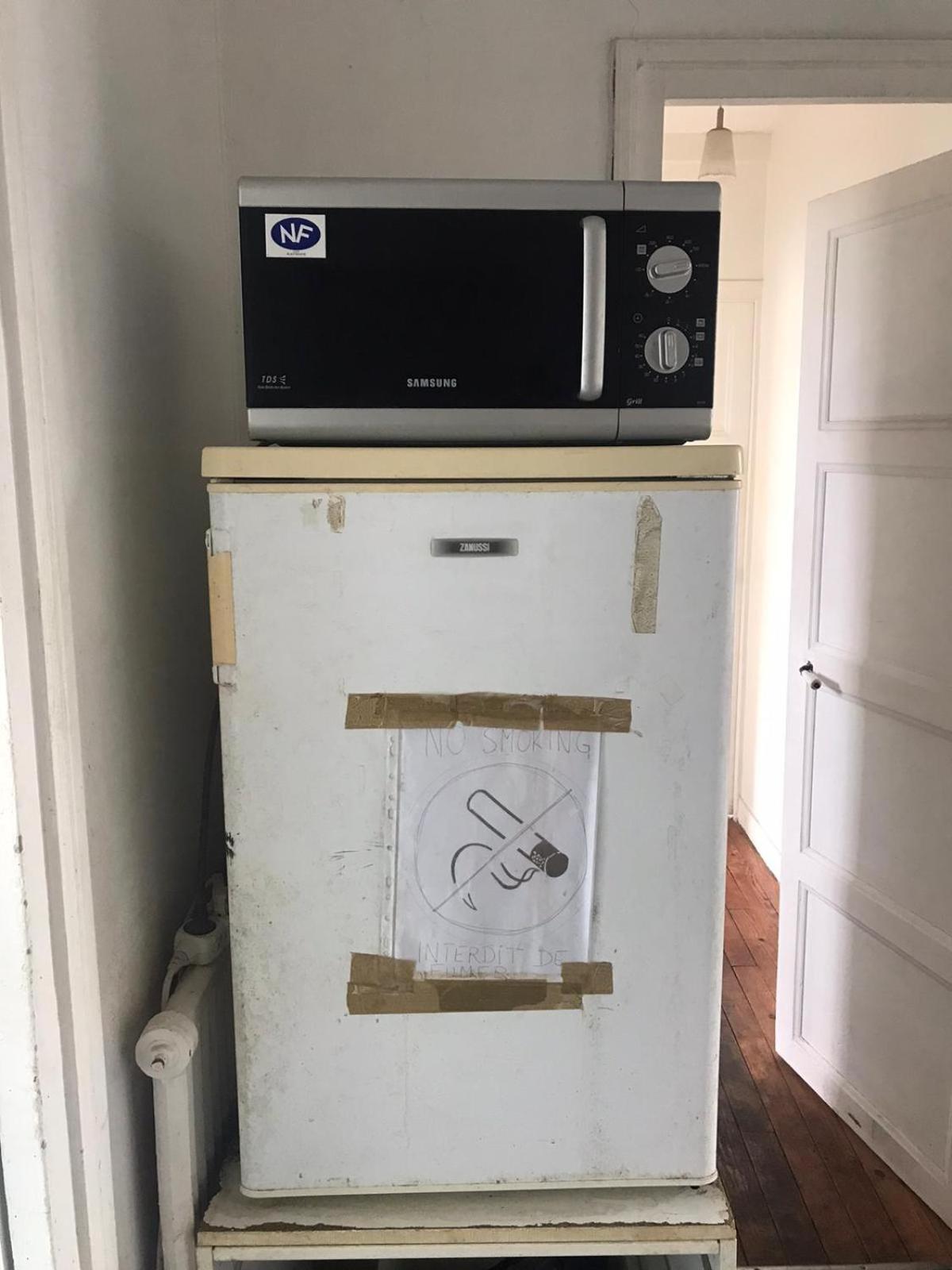 Chambres Meublees Chez L'Habitant Dans Appartement Proche Gare Sncf Creil Bagian luar foto